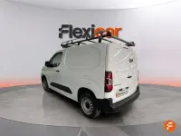 Usado Citroën Berlingo 102 CV (75 kW) 2023 Blanco Monovolumen