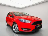Usado Ford Focus Titanium 120 CV (88 kW) 2018 Rojo Utilitario