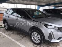 Usado Peugeot 5008 Active 136 CV (100 kW) 2024 Gris / plata SUV