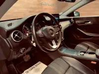 Usado Mercedes CLA200 Shooting Brake 136 CV (100 kW) 2018 Negro Familiar