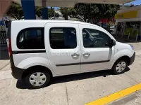 Usado Renault Kangoo 75 CV (55 kW) 2021 Blanco Monovolumen
