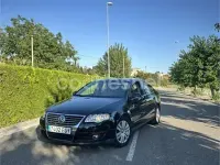 Usado VW Passat Trendline 140 CV (102 kW) 2006 Negro Berlina