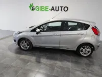 Usado Ford Fiesta Titanium 100 CV (73 kW) 2016 Gris / plata Utilitario