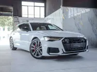 Usado Audi A6 Competition 367 CV (269 kW) 2023 Blanco Familiar