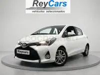 Usado Toyota Yaris Active 90 CV (66 kW) 2014 Blanco Utilitario
