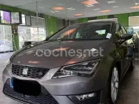 Usado Seat Leon FR 150 CV (110 kW) 2015 Gris / plata Berlina