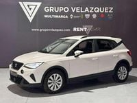 Usado Seat Arona Style 110 CV (80 kW) 2022 Blanco SUV