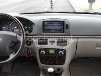 Usado Hyundai Sonata Style 140 CV (102 kW) 2007 Granate Berlina