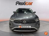 Usado VW T-Roc Life 150 CV (110 kW) 2023 Gris SUV