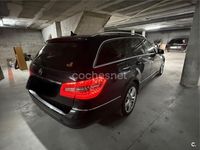 Usado Mercedes E220 Avantgarde 170 CV (125 kW) 2011 Negro Familiar