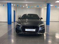 Usado Audi A5 Sportback 163 CV (119 kW) 2023 Gris daytona (efecto perla) Utilitario