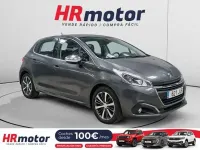 Usado Peugeot 208 Allure 99 CV (72 kW) 2015 Gris Utilitario
