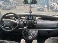 Usado Peugeot 807 130 CV (95 kW) 2006 Negro Monovolumen