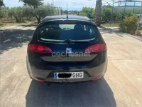 Usado Seat Leon Ecomotive 105 CV (77 kW) 2008 Negro Utilitario