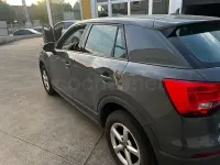 Usado Audi Q2 Advanced Plus 150 CV (110 kW) 2018 Gris / plata SUV