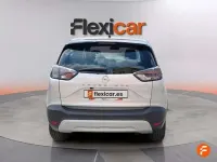 Usado Opel Crossland Elegance 110 CV (80 kW) 2024 Blanco SUV