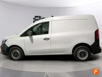 Usado Renault Kangoo 95 CV (69 kW) 2022 Blanco Monovolumen