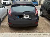 Usado Ford Fiesta Trend 82 CV (60 kW) 2013 Negro Berlina