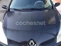 Usado Renault Clio II Authentique 75 CV (55 kW) 2007 Negro Berlina