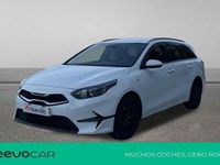 Usado Kia Ceed Sportswagon 120 CV (88 kW) 2022 Blanco Familiar