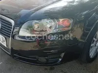 Usado Audi A4 140 CV (102 kW) 2005 Azul Familiar