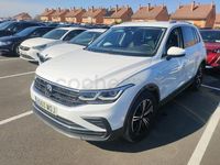 Usado VW Tiguan Life 150 CV (110 kW) 2023 Blanco SUV