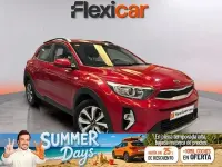 Usado Kia Stonic 84 CV (61 kW) 2021 Rojo SUV