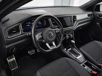Usado VW T-Roc R-line 150 CV (110 kW) 2022 Gris / plata SUV