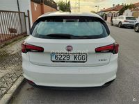 Begagnad Fiat Tipo Easy 95 HK (69 kW) 2017 Vit Sedan