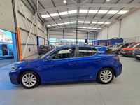 Usado Lexus CT200h 136 CV (100 kW) 2011 Azul Berlina