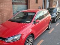 Usado VW Polo Advance 90 CV (66 kW) 2014 Rojo Berlina
