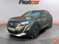 Usado Peugeot 2008 Allure 130 CV (95 kW) 2023 Gris SUV