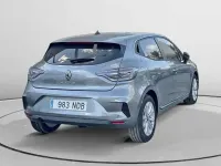 Usado Renault Clio Evolution 101 CV (74 kW) 2025 Gris Utilitario