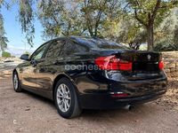 Usado BMW 318 143 CV (105 kW) 2012 Negro Berlina