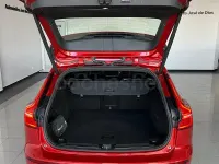 Usado Volvo V60 R-Design 390 CV (286 kW) 2019 Rojo Familiar