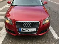 Usado Audi A3 Sportback Ambiente 140 CV (102 kW) 2009 Granate Utilitario