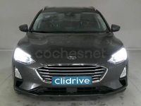 Usado Ford Focus Trend 120 CV (88 kW) 2022 Gris / plata Berlina