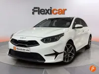 Usado Kia Ceed 101 CV (74 kW) 2023 Blanco Utilitario