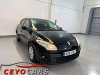 Usado Renault Mégane GrandTour Authentique 90 CV (66 kW) 2012 Gris Familiar