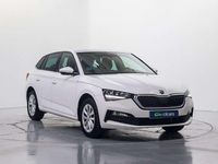 Usado Skoda Scala Selection 116 CV (85 kW) 2023 Blanco Utilitario