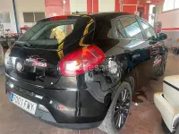 Usado Fiat Bravo Dynamic 120 CV (88 kW) 2007 Negro Utilitario