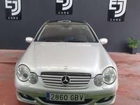 Usado Mercedes C180 Classic 143 CV (105 kW) 2008 Gris Coupe