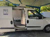 Usado Fiat Doblò Easy 105 CV (77 kW) 2015 Blanco Monovolumen