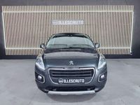 Usado Peugeot 3008 Allure 120 CV (88 kW) 2015 Gris / plata Familiar