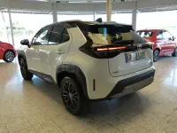 Usado Toyota Yaris Cross 116 CV (85 kW) 2021 Blanco SUV