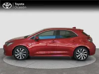 Usado Toyota Corolla Style 122 CV (89 kW) 2022 Rojo Utilitario