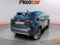 Usado Toyota Yaris Cross Active 116 CV (85 kW) 2022 Negro SUV
