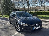 Usado Volvo V60 Momentum 120 CV (88 kW) 2017 Negro Familiar