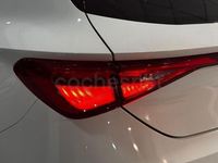 Usado Seat Leon Style 115 CV (84 kW) 2021 Blanco Berlina