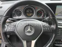 Usado Mercedes E220 Avantgarde 170 CV (125 kW) 2012 Negro Familiar